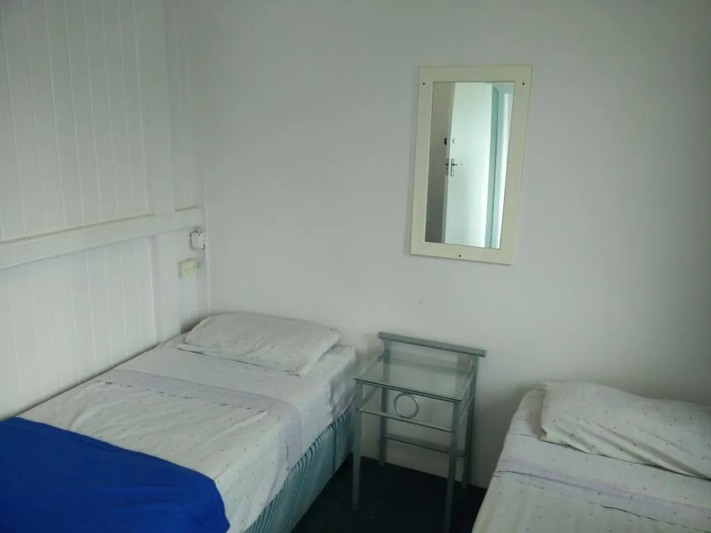 Cairns Girls Hostel